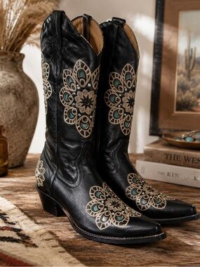 Vintage Cowboy Pro Embellished Western Boots  
Size 91/2